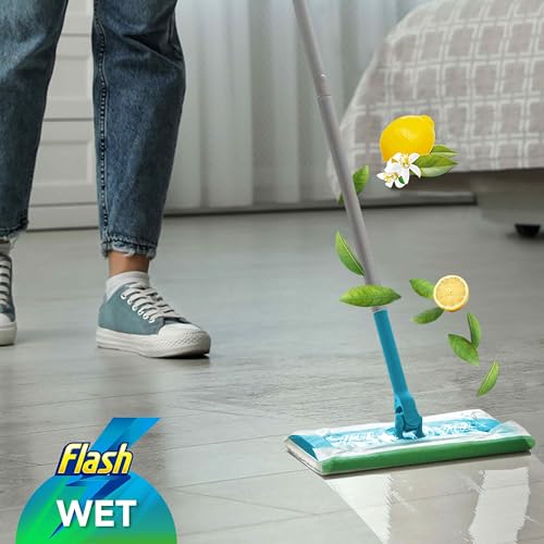 Flash Speedmop Wet Floor Cleaning Wipes, 96 Cloths (24x4), Antibac Lemon Multi-Surface, Trap & Lock Daily Dirt, Grease & Grime Without Getting Down On Your Knees ( Package may vary)