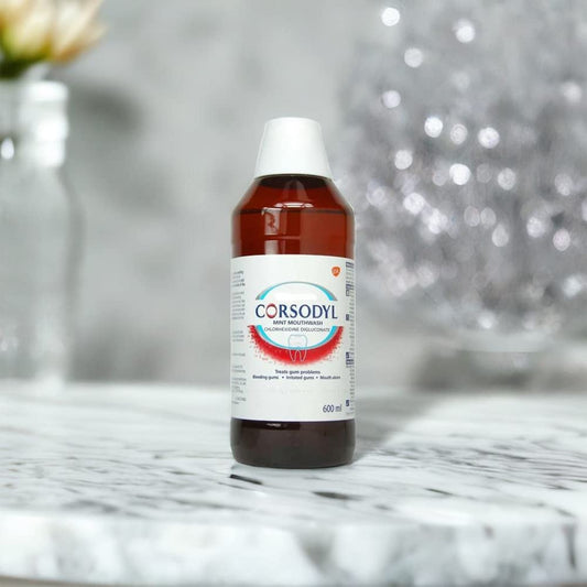 Corsodyl Mint Flavour Mouthwash, Specially Designed Benefits for Stop and Prevent Bleeding Gums, Irritated Gums, Mouth Ulcers, 600ml