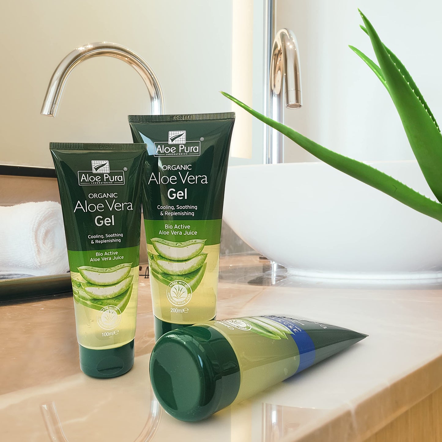 Aloe Pura Organic Aloe Vera Gel, Natural, Vegan, Cruelty Free, Paraben and SLS Free, Cooling, Soothing, 200 ml
