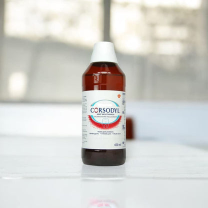 Corsodyl Mint Flavour Mouthwash, Specially Designed Benefits for Stop and Prevent Bleeding Gums, Irritated Gums, Mouth Ulcers, 600ml